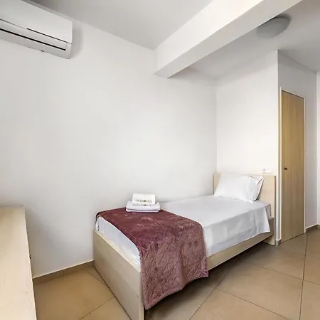 Vakantiehuis Grekodes 7 *